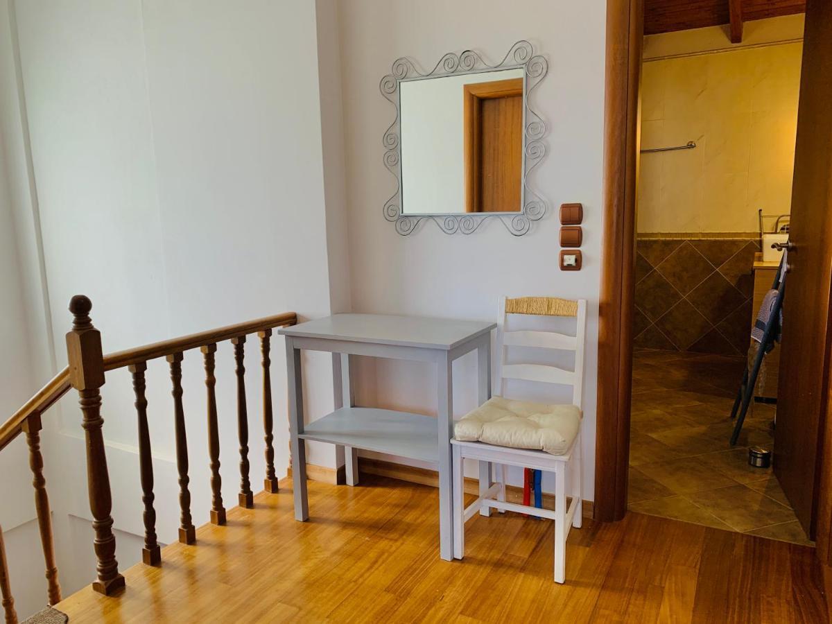 Villa Kalli - Porto Ennia Vromopousi Bagian luar foto