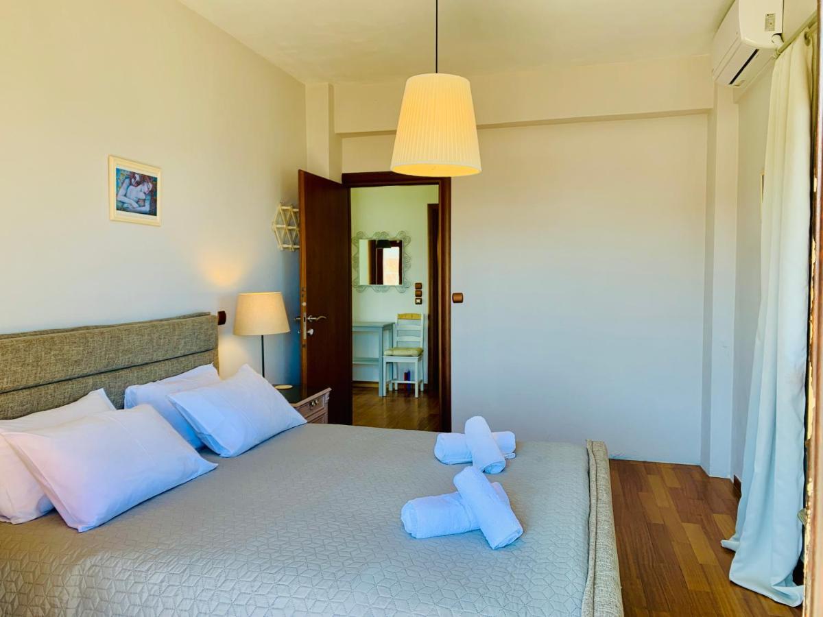 Villa Kalli - Porto Ennia Vromopousi Bagian luar foto