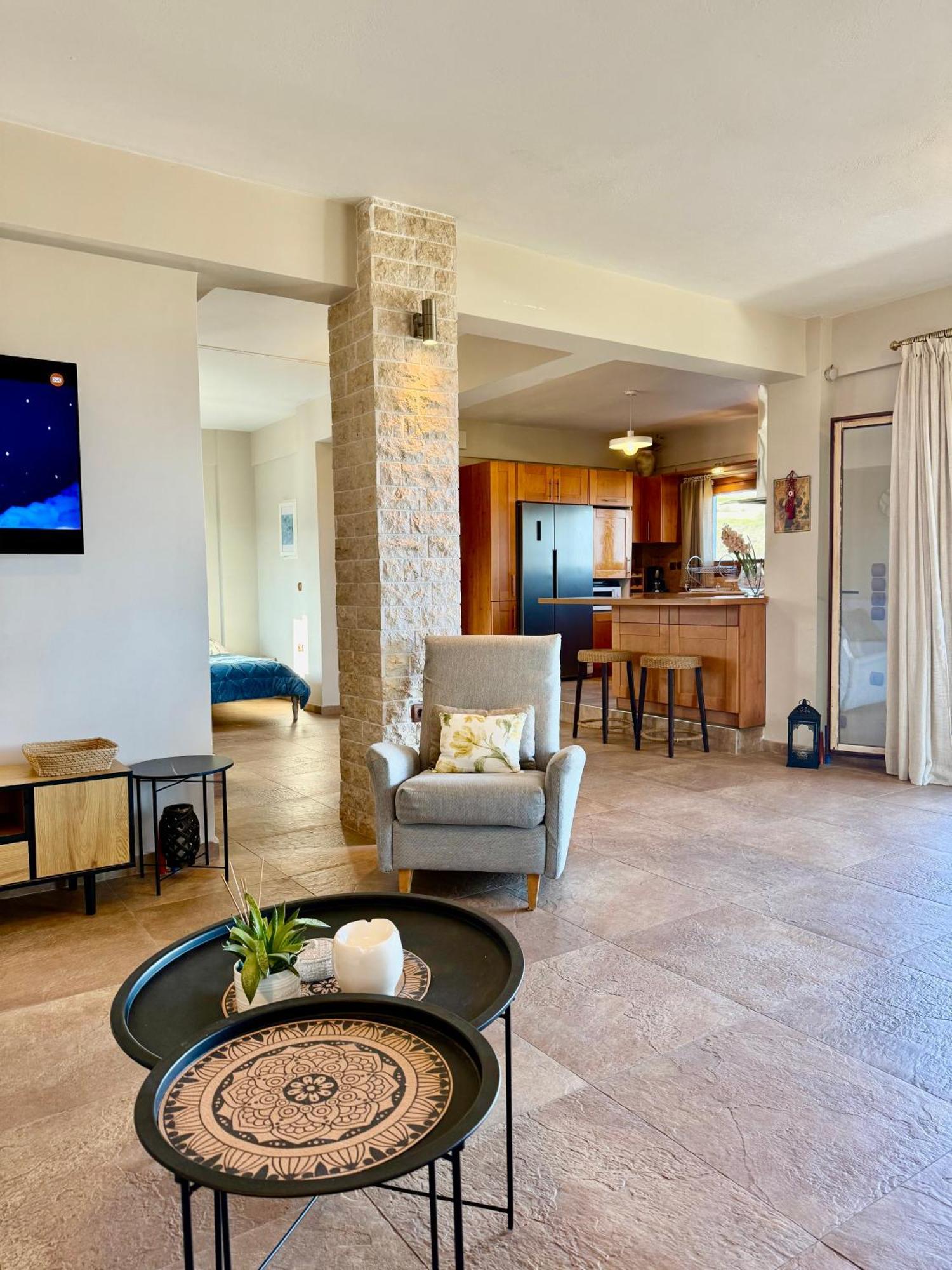 Villa Kalli - Porto Ennia Vromopousi Bagian luar foto