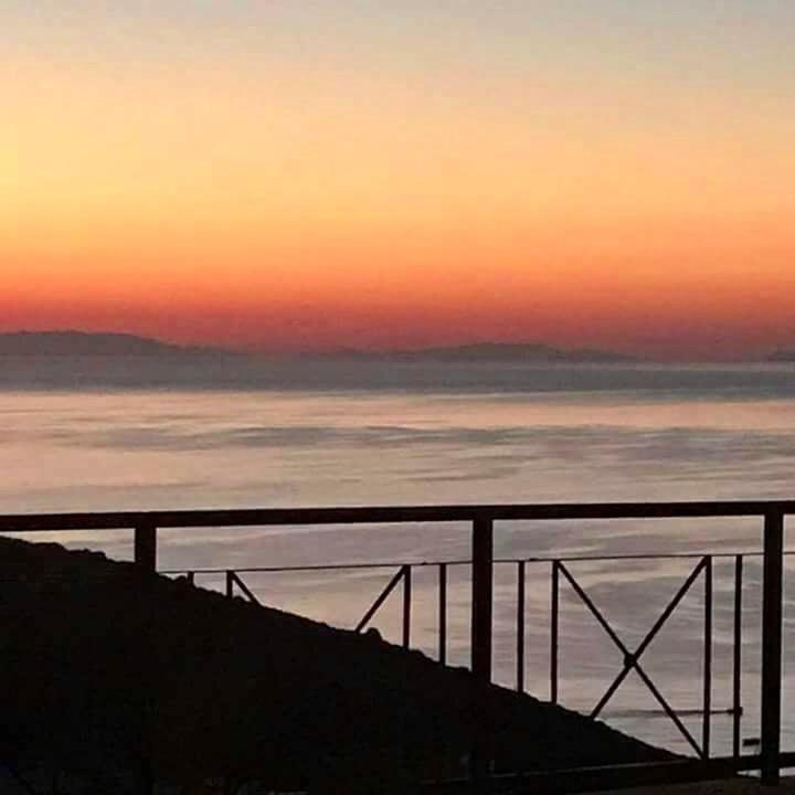 Villa Kalli - Porto Ennia Vromopousi Bagian luar foto
